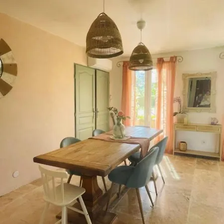 Maison De En Luberon Holiday home Cadenet