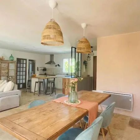 Maison De En Luberon *